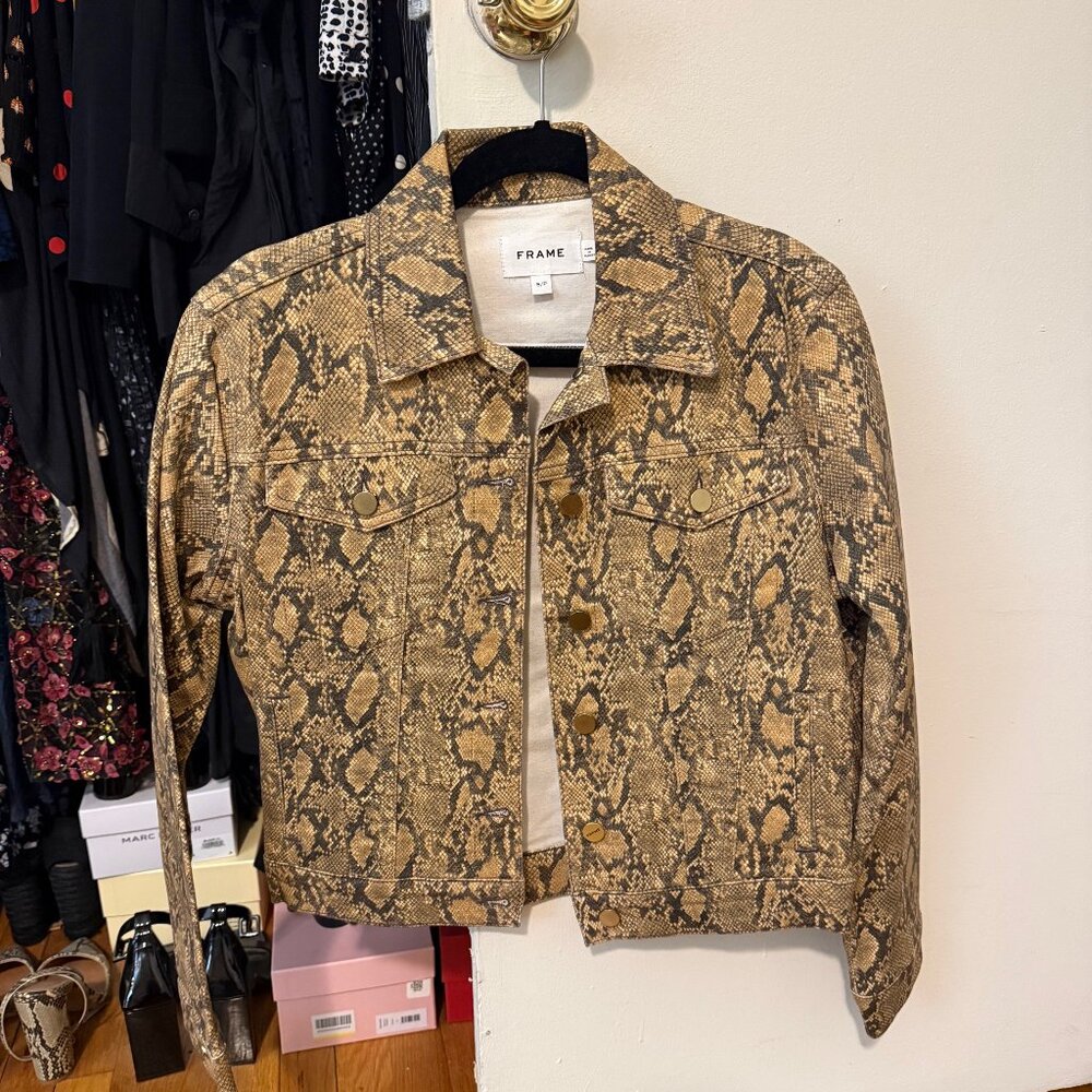 FRAME Le Vintage Jacket in Coated Python - Picture 3 of 14